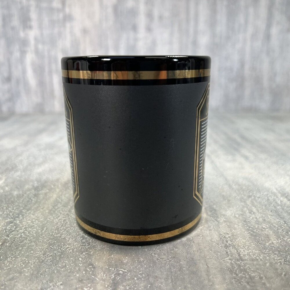 *RARE* Sea World Black and Gold Orcas Coffee Cup Mug Whale Tea - Picture 2 of 10